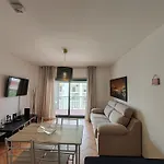3g Terrace A - Casas & Papeis
